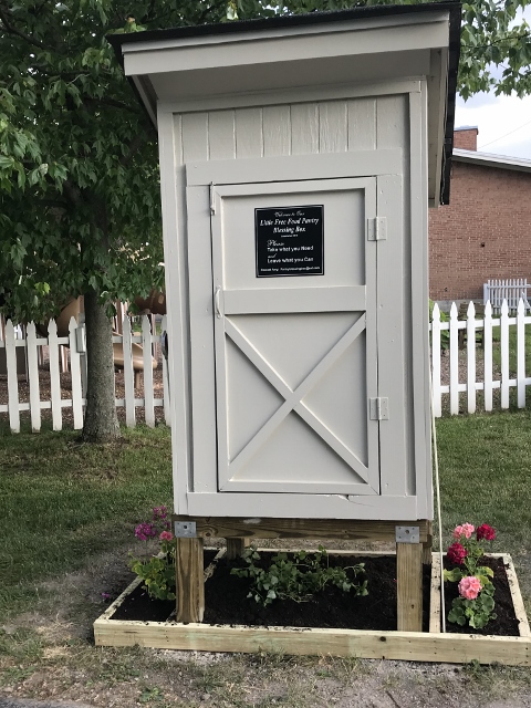 Little Free Food Pantry Blessing Box Photo 1