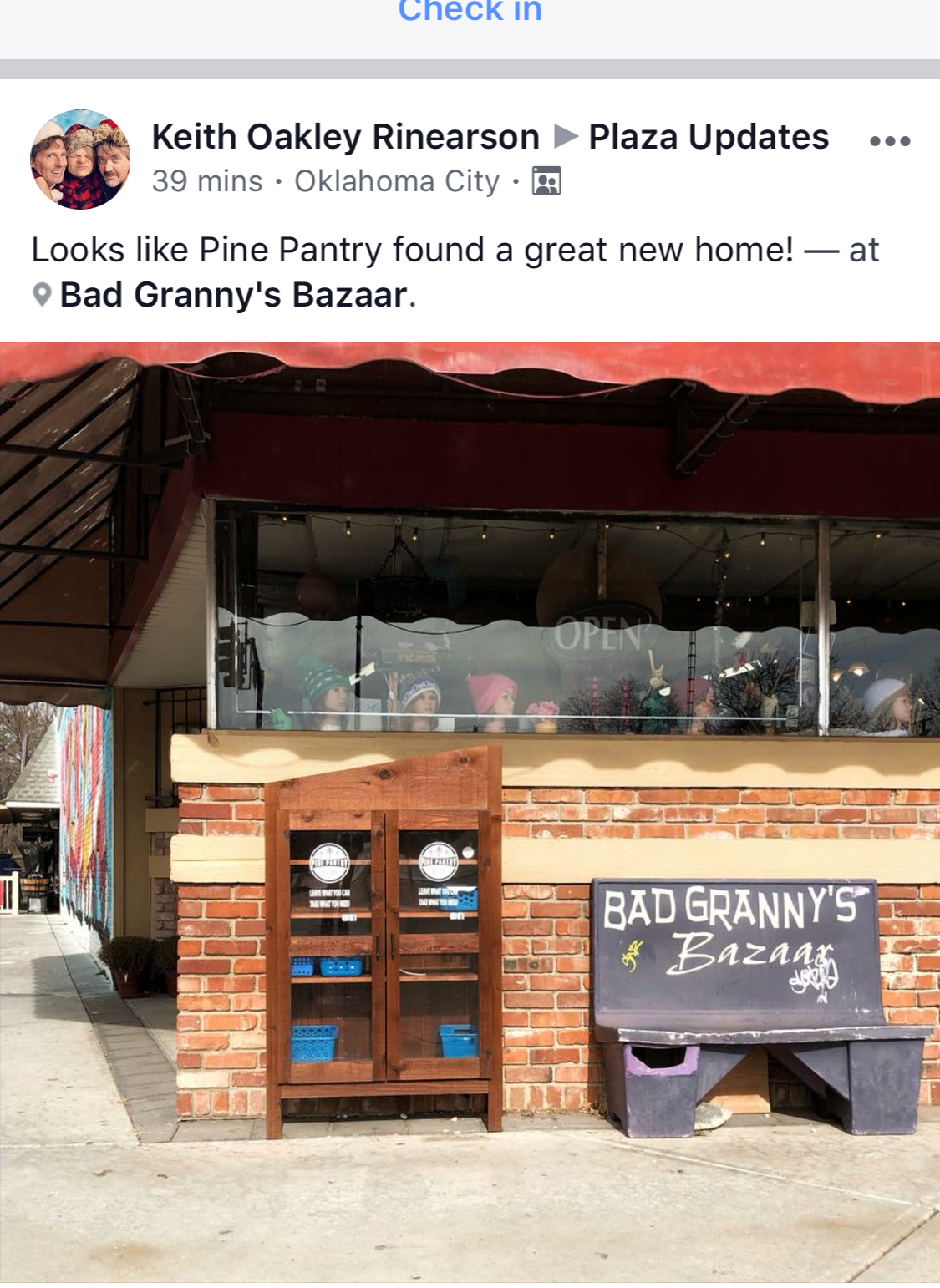 Pine Pantry Plaza District Photo 1