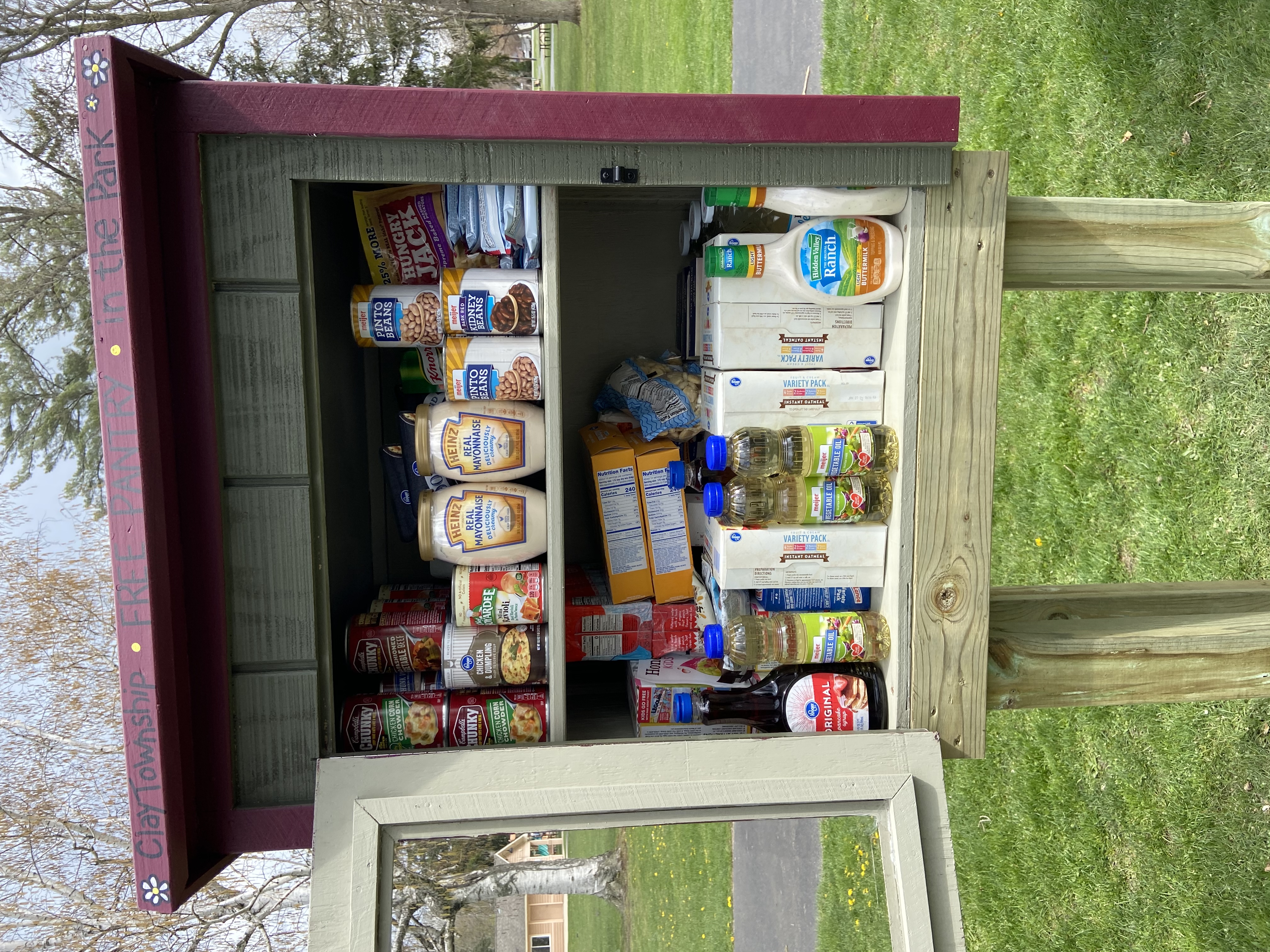 Clay Township Free Pantry in the Park Photo 2